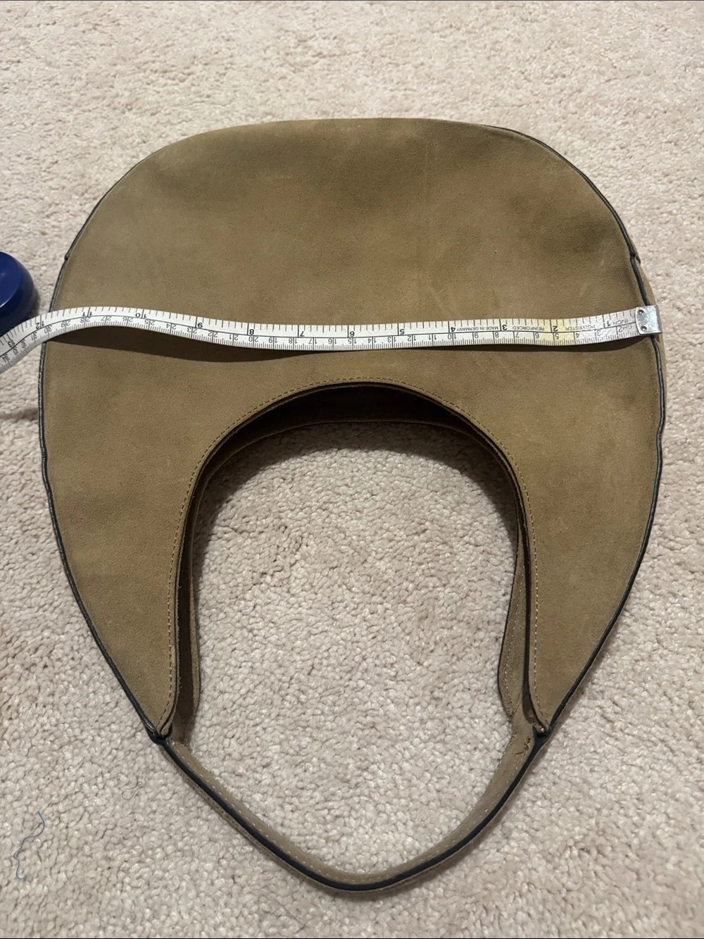 Amerai Tan Leather Linea Moon Bag Italy Crescent Hobo Shoulder CD EUC $300